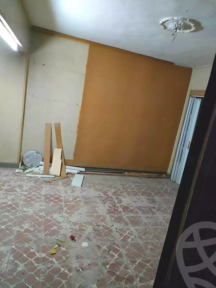 https://aqarmap.com.eg/ar/listing/7020116-for-sale-cairo-ain-shams-ain-shams-el-sharkia-el-eshrein-stt
