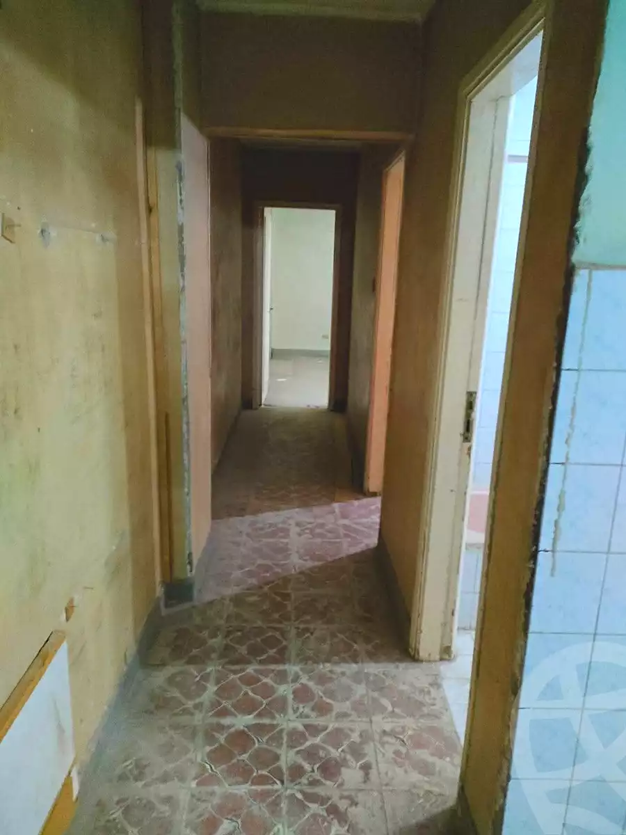https://aqarmap.com.eg/ar/listing/7020116-for-sale-cairo-ain-shams-ain-shams-el-sharkia-el-eshrein-stt
