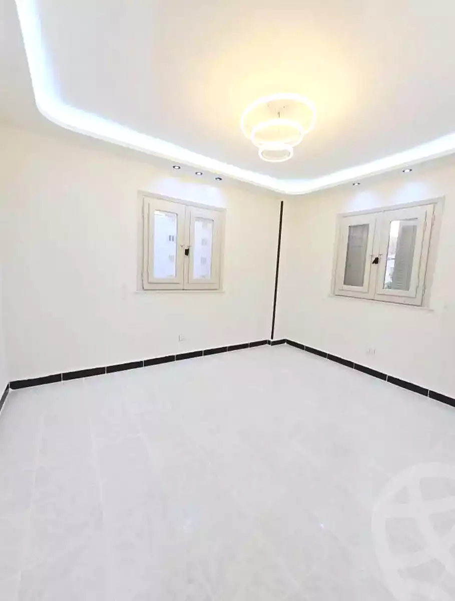 https://aqarmap.com.eg/ar/listing/7020221-for-sale-alexandria-al-agamy-shataa-el-nakheel