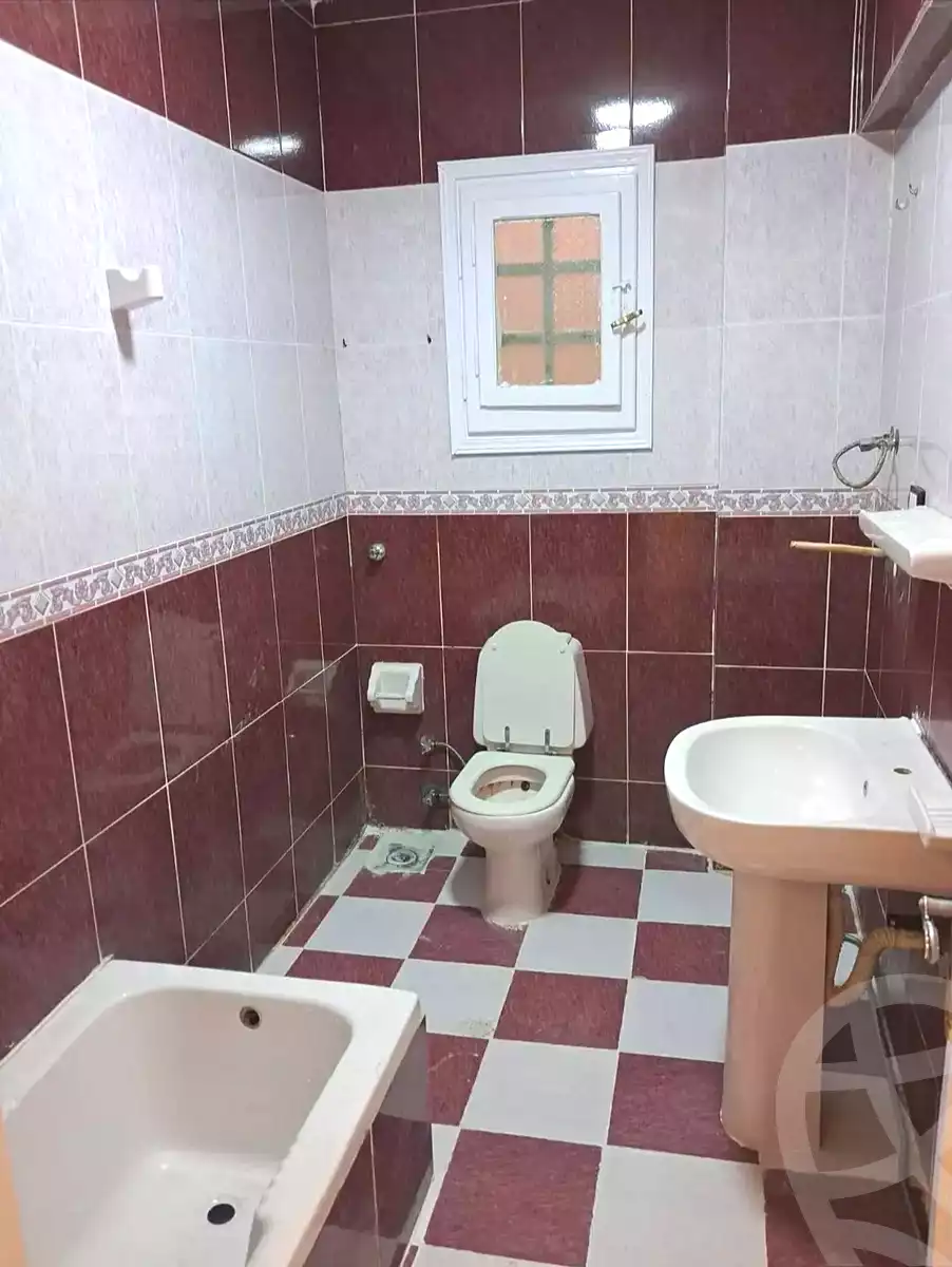 https://aqarmap.com.eg/ar/listing/7020235-for-sale-alexandria-al-agamy-shataa-el-nakheel