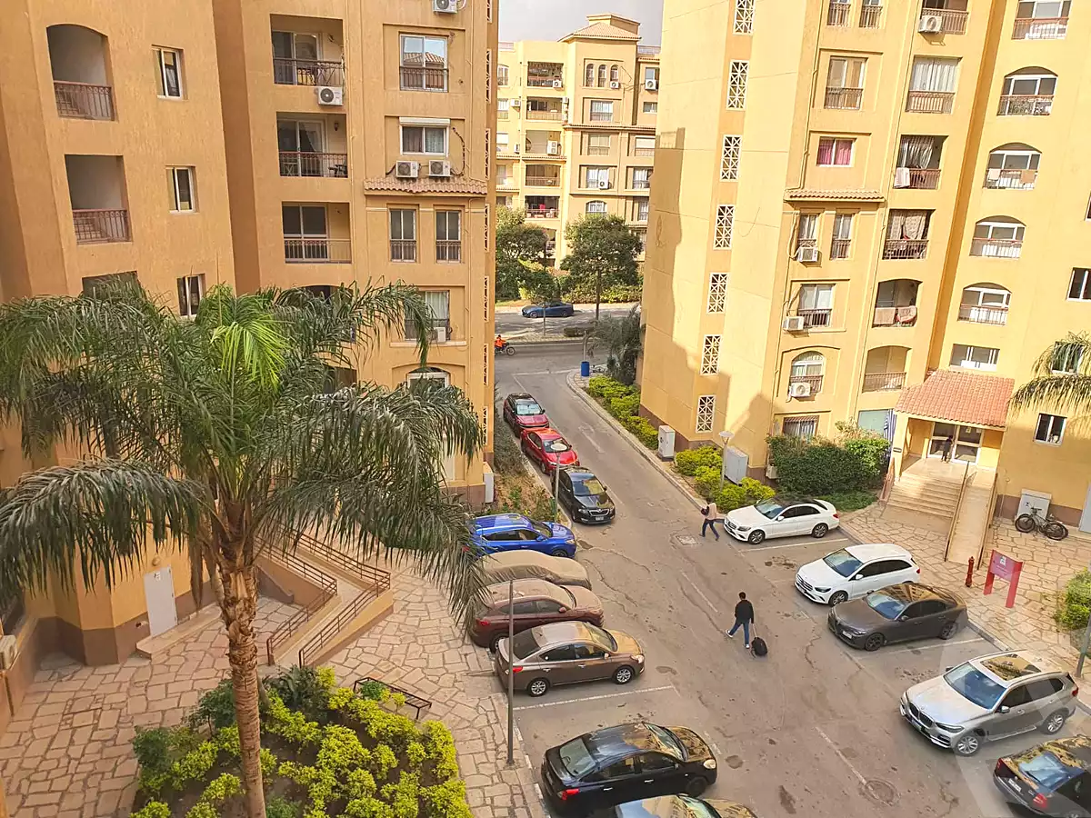 شقة بـ٤ غرف نوم في مدينتي، صورة ١٠ من ١٢
