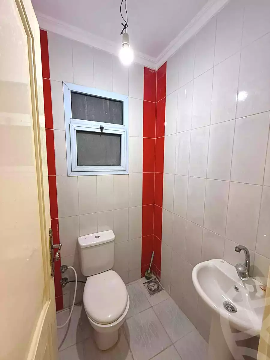 https://aqarmap.com.eg/en/listing/7020376-for-sale-alexandria-el-asafra-l-sfr-bhry-atlas-st