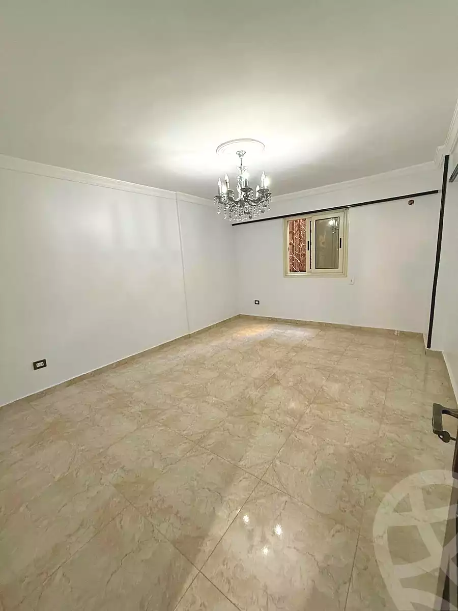 https://aqarmap.com.eg/ar/listing/7020411-for-sale-alexandria-el-mandara-shr-jml-bd-lnsr