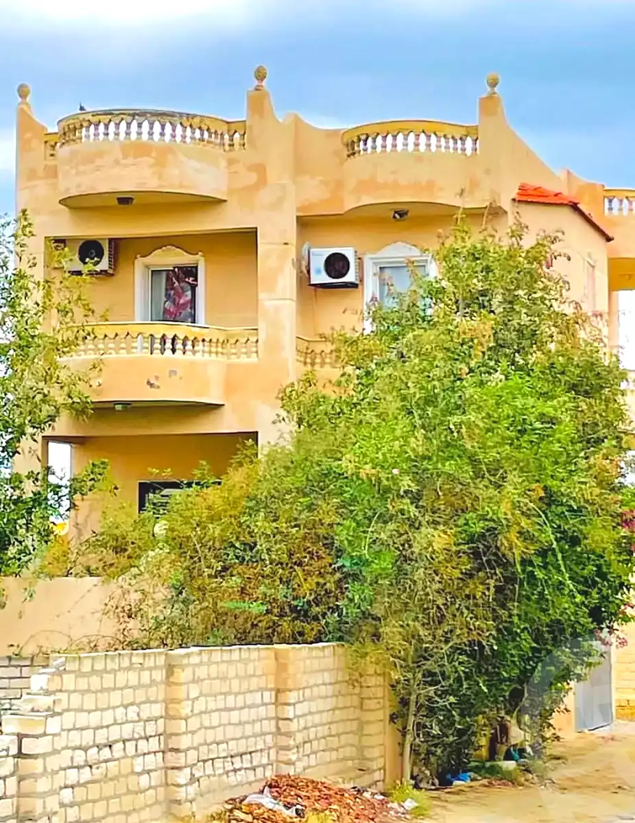 https://aqarmap.com.eg/en/listing/7020543-for-sale-alexandria-abu-talat