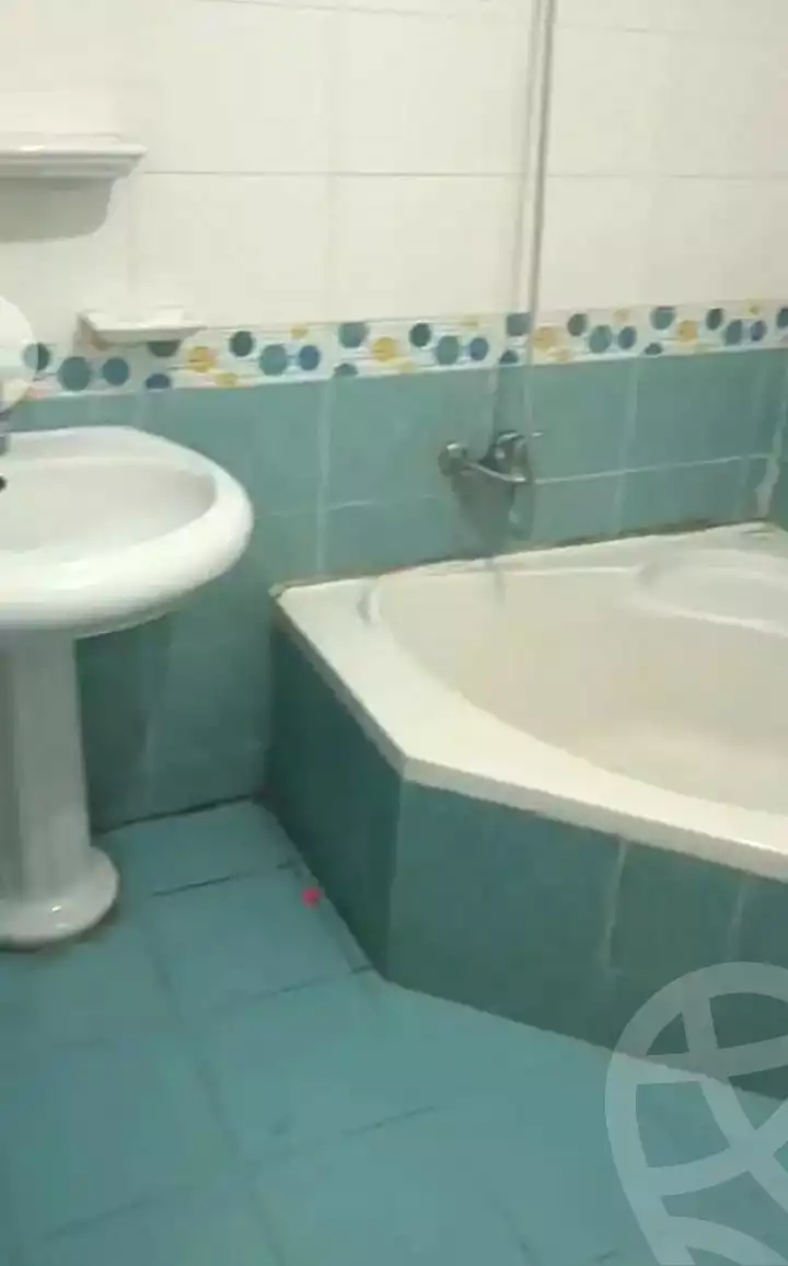 https://aqarmap.com.eg/en/listing/7020554-for-rent-alexandria-el-asafra-shr-jml-bd-lnsr