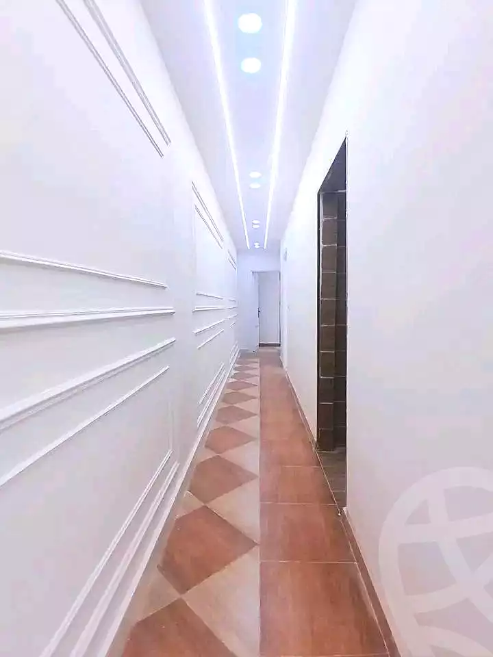 https://aqarmap.com.eg/ar/listing/7020558-for-sale-alexandria-sydy-bshr-sydy-bshr-bhry