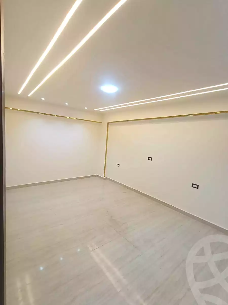 https://aqarmap.com.eg/en/listing/7020589-for-sale-alexandria-lsywf-el-falki