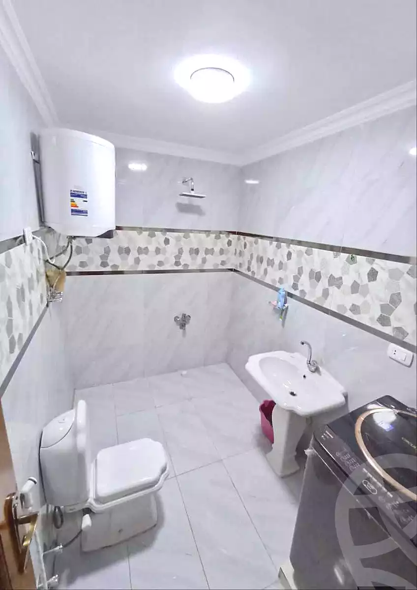 https://aqarmap.com.eg/en/listing/7020873-for-sale-cairo-ain-shams-asham-allah-st
