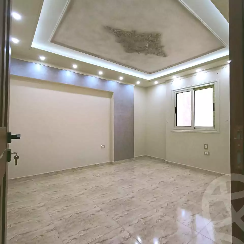 https://aqarmap.com.eg/ar/listing/7021064-for-sale-alexandria-al-agamy-lbytsh-bianchiii