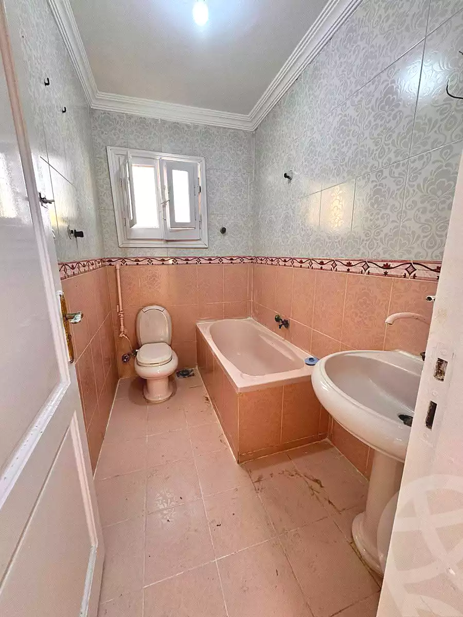 https://aqarmap.com.eg/ar/listing/7021108-for-sale-alexandria-al-agamy-shataa-el-nakheel