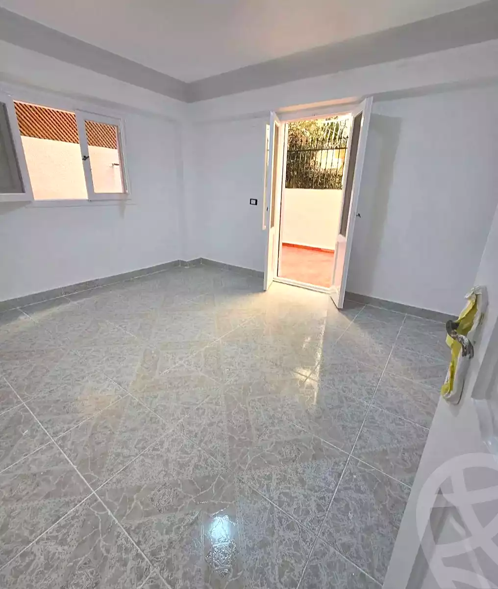 https://aqarmap.com.eg/en/listing/7021166-for-sale-alexandria-al-agamy-shataa-el-nakheel