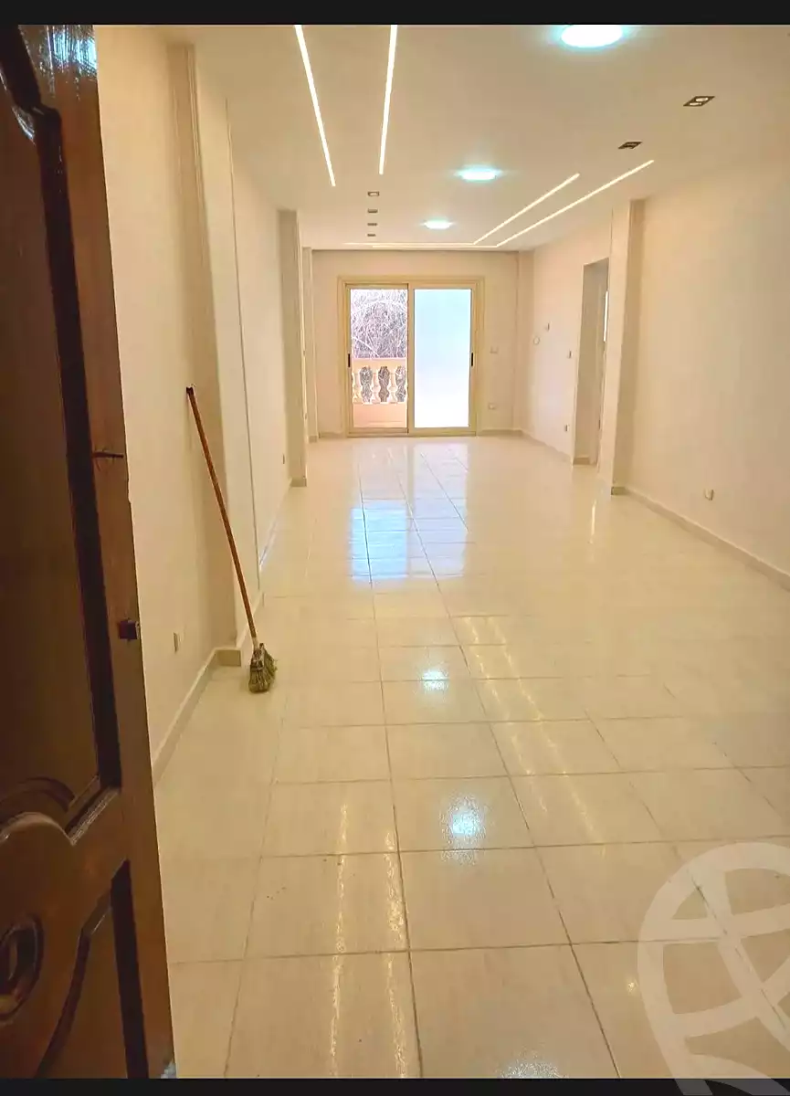 https://aqarmap.com.eg/en/listing/7021269-for-sale-alexandria-al-agamy-lbytsh