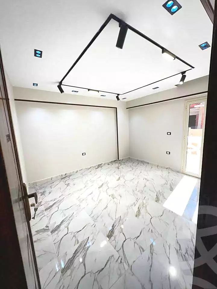 https://aqarmap.com.eg/ar/listing/7021396-for-sale-alexandria-al-agamy-lbytsh-shahr-al-assal-st