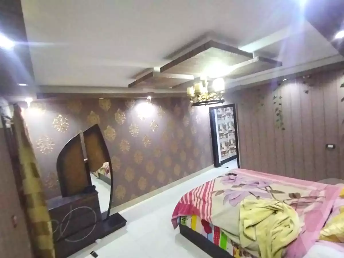 https://aqarmap.com.eg/en/listing/7021695-for-sale-cairo-el-haram-el-lebeny-soltan-khattab-st