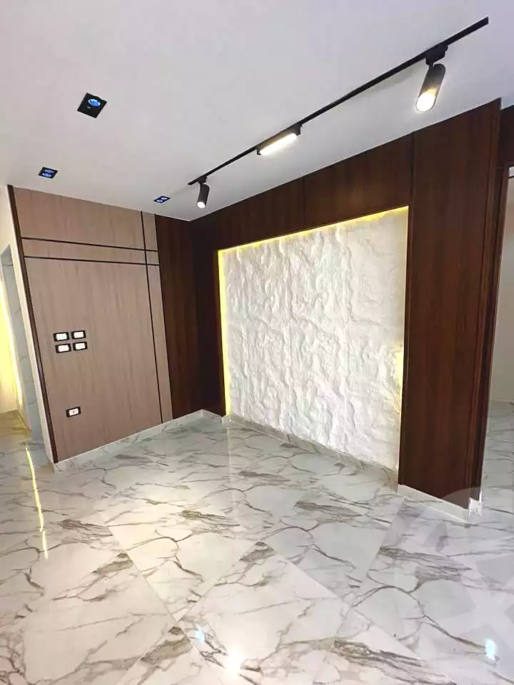 https://aqarmap.com.eg/ar/listing/7021761-for-sale-alexandria-al-agamy-lbytsh-shahr-al-assal-st