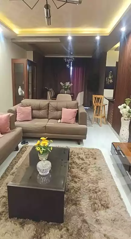 https://aqarmap.com.eg/ar/listing/7021768-for-rent-alexandria-new-miami-compounds-new-miami