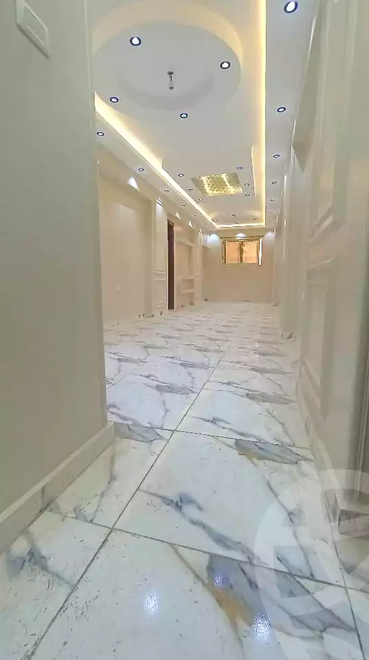 https://aqarmap.com.eg/ar/listing/7021871-for-sale-alexandria-bw-qyr-street-10