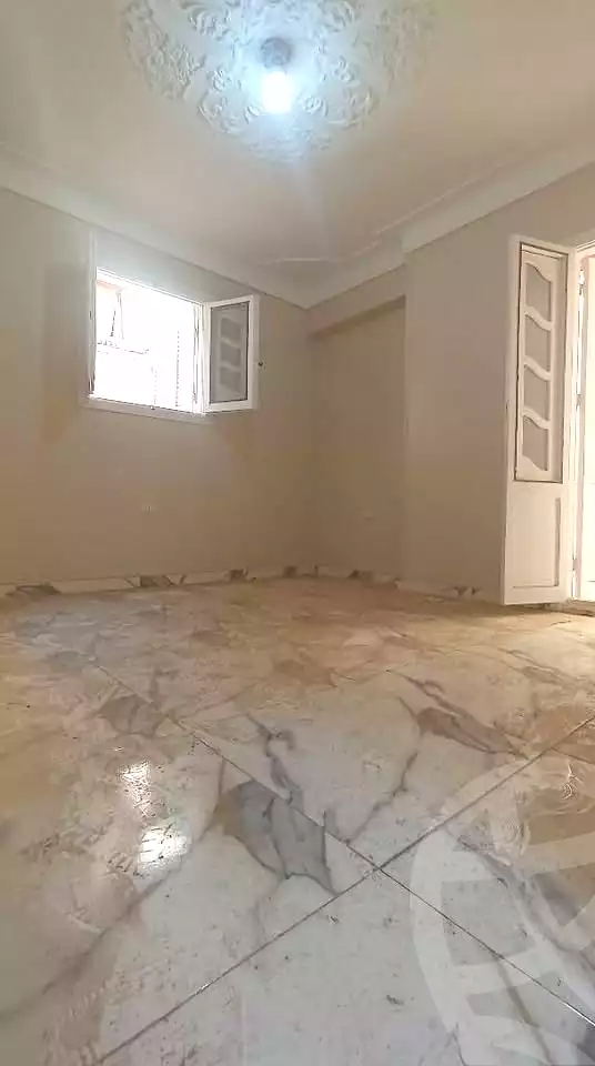 https://aqarmap.com.eg/ar/listing/7021871-for-sale-alexandria-bw-qyr-street-10