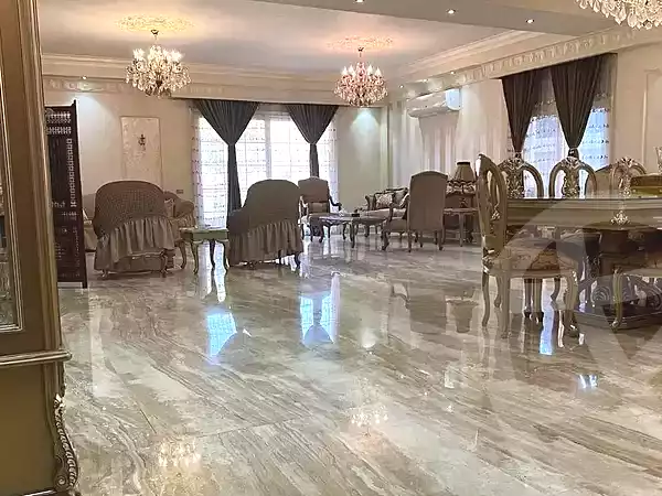 https://aqarmap.com.eg/en/listing/7022250-for-sale-cairo-al-oubour-compounds-golf-city