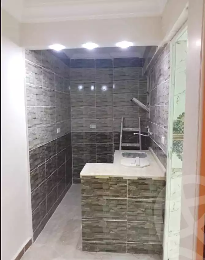 https://aqarmap.com.eg/ar/listing/7022512-for-sale-alexandria-al-agamy-el-hanouvel-rich-home-st