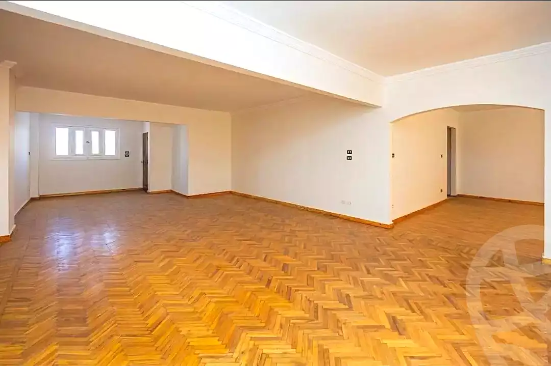 https://aqarmap.com.eg/ar/listing/7022697-for-sale-alexandria-ganaklis