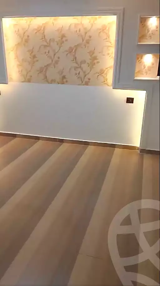 https://aqarmap.com.eg/ar/listing/7022793-for-sale-alexandria-miami-amin-khirat-al-ghandour-st