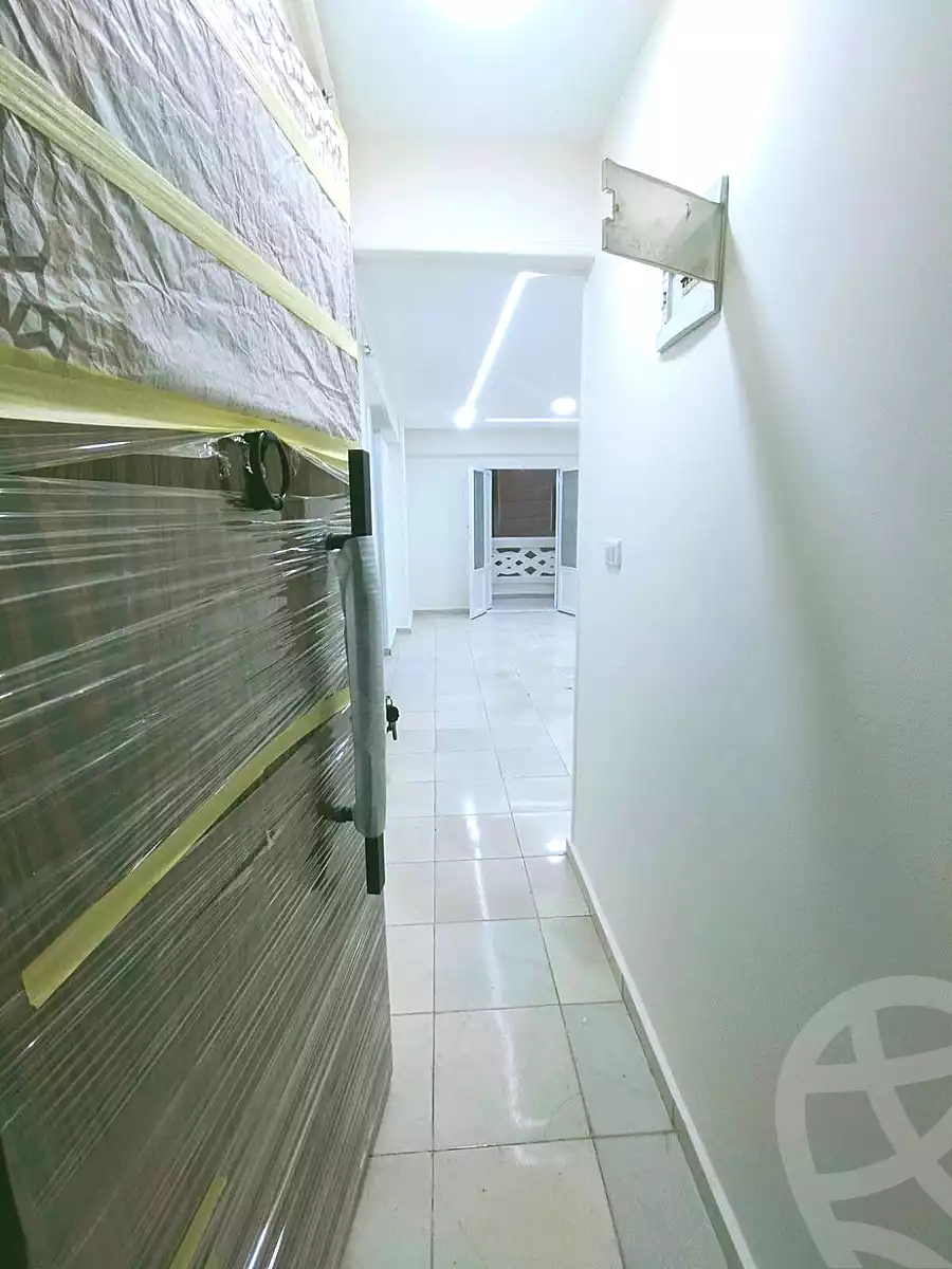 https://aqarmap.com.eg/ar/listing/7023199-for-sale-alexandria-new-miami