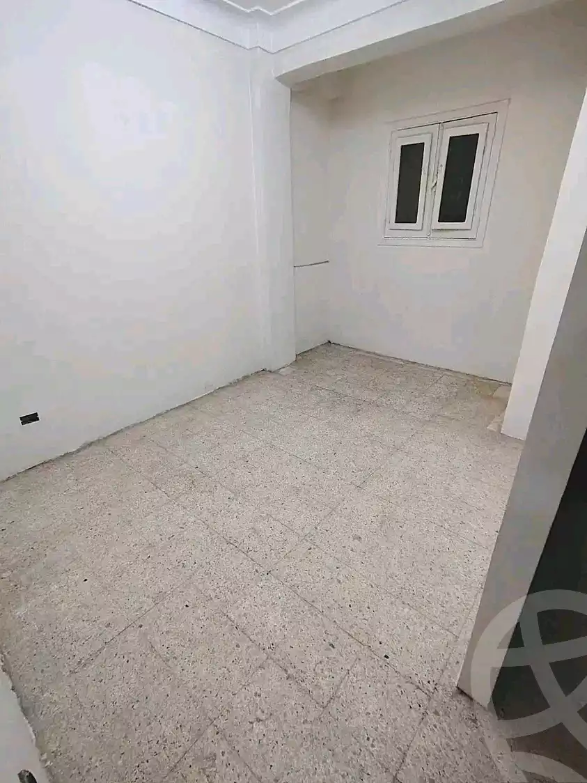https://aqarmap.com.eg/ar/listing/7023326-for-sale-alexandria-mntq-fr-y-blskndry-el-awayed-ezbet-mohsen-st