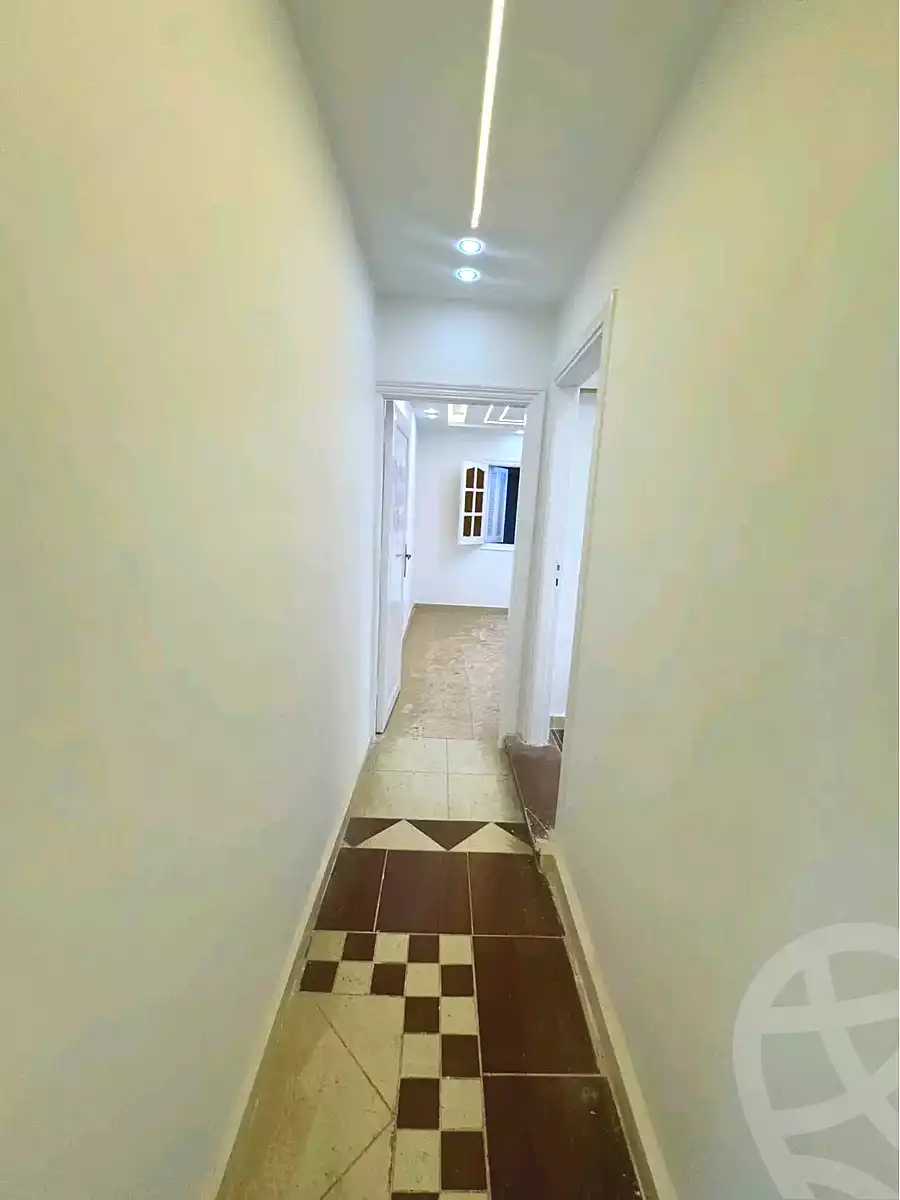 https://aqarmap.com.eg/ar/listing/7023349-for-sale-alexandria-el-asafra-shr-45