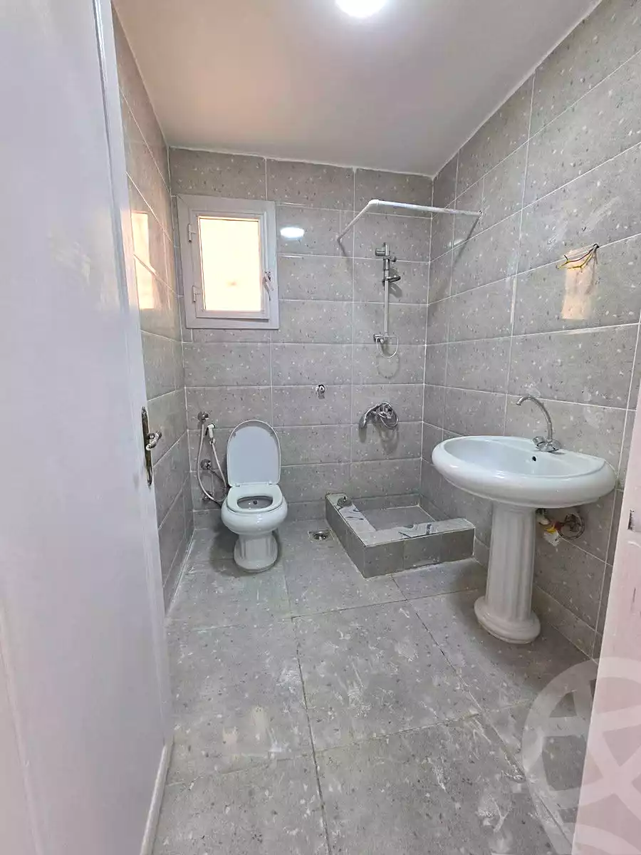 https://aqarmap.com.eg/ar/listing/7023354-for-sale-alexandria-al-agamy-shataa-el-nakheel