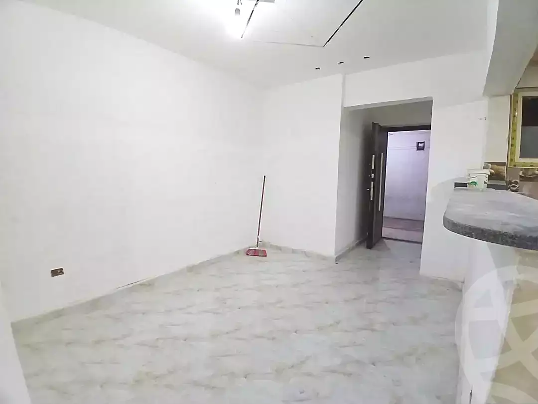 https://aqarmap.com.eg/ar/listing/7023480-for-sale-alexandria-sydy-bshr-sydy-bshr-bhry-gamal-abd-el-nasir-st