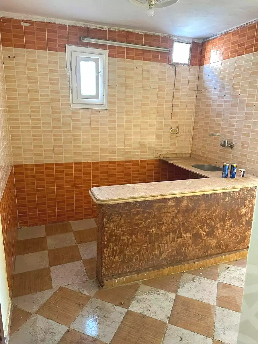 https://aqarmap.com.eg/ar/listing/7023510-for-sale-alexandria-al-agamy-el-hanouvel