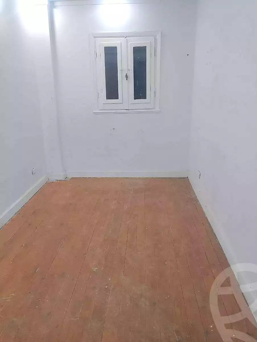 https://aqarmap.com.eg/en/listing/7024090-for-sale-alexandria-al-agamy-lbytsh-el-hay-st