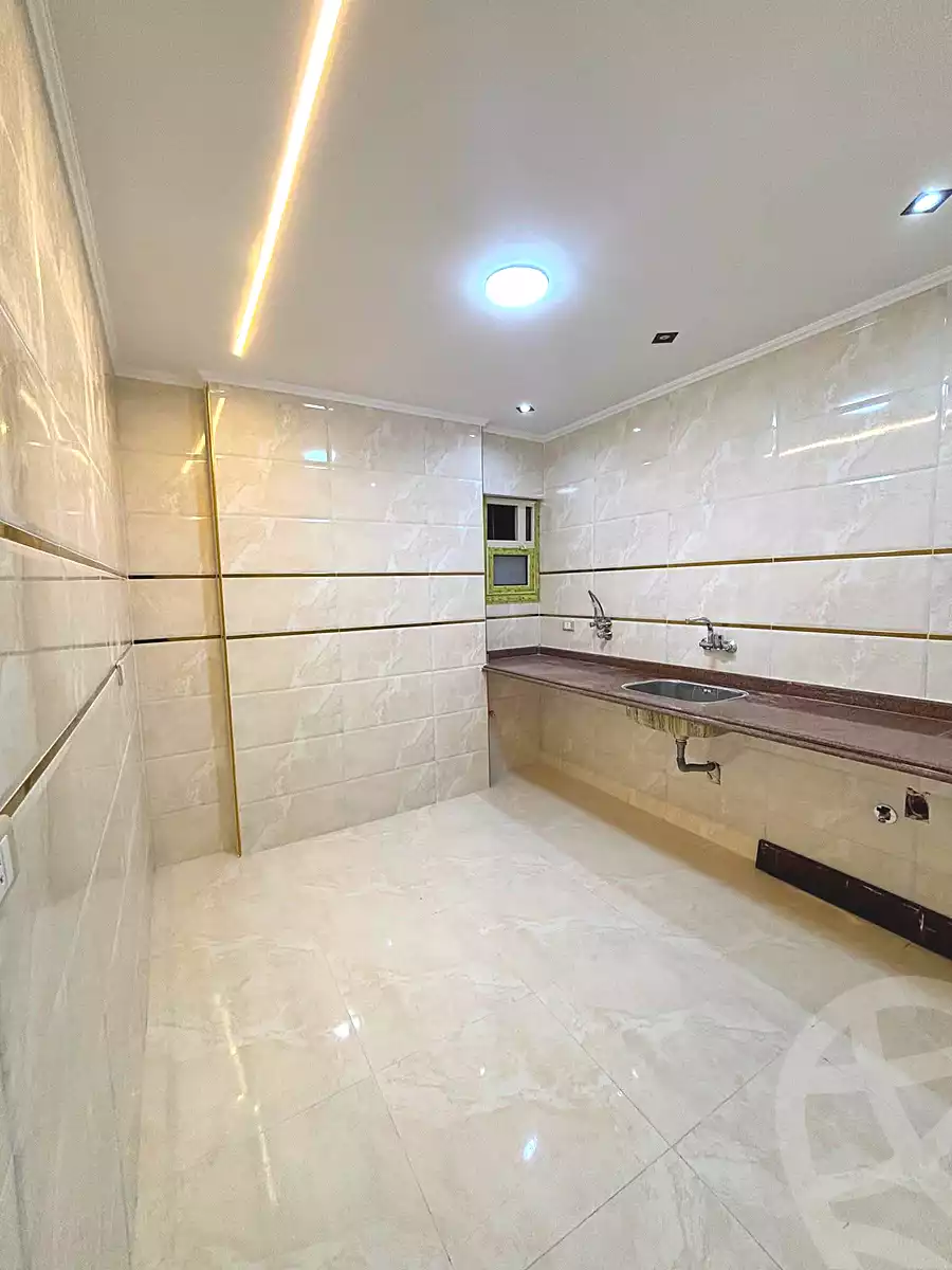 https://aqarmap.com.eg/ar/listing/7024107-for-sale-alexandria-sydy-bshr-sydy-bshr-bhry-street-15