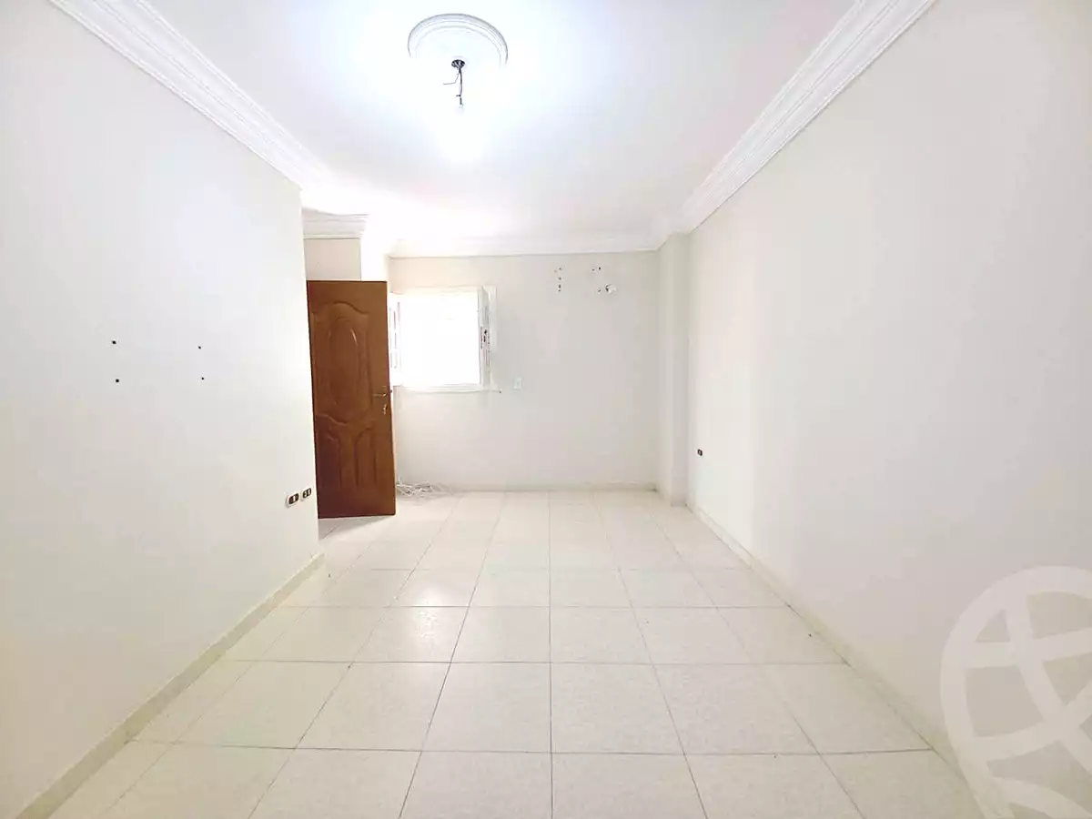 https://aqarmap.com.eg/ar/listing/7024206-for-sale-alexandria-sydy-bshr-sydy-bshr-bhry-sidi-beshr-mosque-st