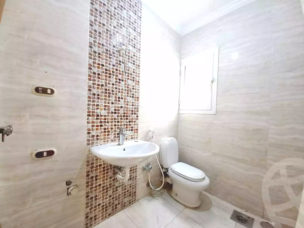 https://aqarmap.com.eg/ar/listing/7024206-for-sale-alexandria-sydy-bshr-sydy-bshr-bhry-sidi-beshr-mosque-st