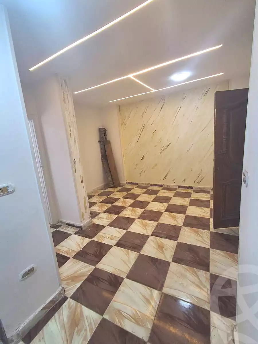https://aqarmap.com.eg/ar/listing/7024404-for-sale-alexandria-bahray-el-anfoshy-mahmoud-fahmy-al-nokrashi-st