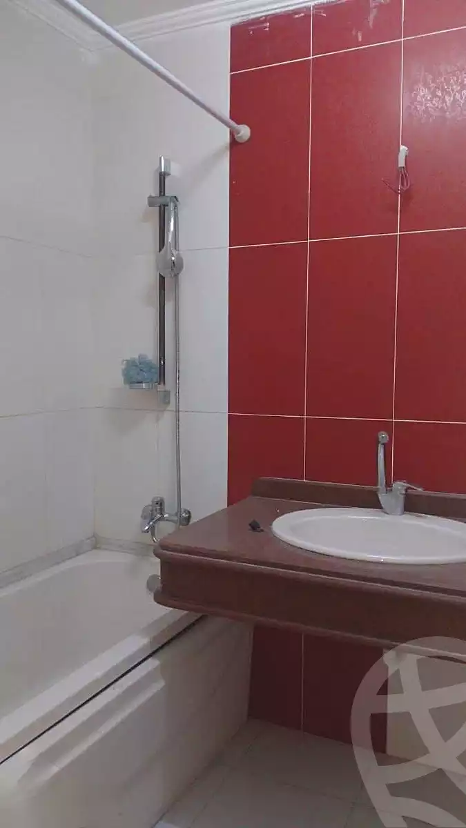 https://aqarmap.com.eg/ar/listing/7024424-for-rent-alexandria-sydy-bshr-sydy-bshr-bhry
