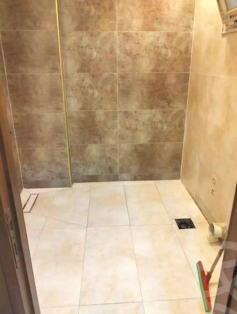 https://aqarmap.com.eg/en/listing/7024464-for-sale-alexandria-el-asafra-l-sfr-bhry