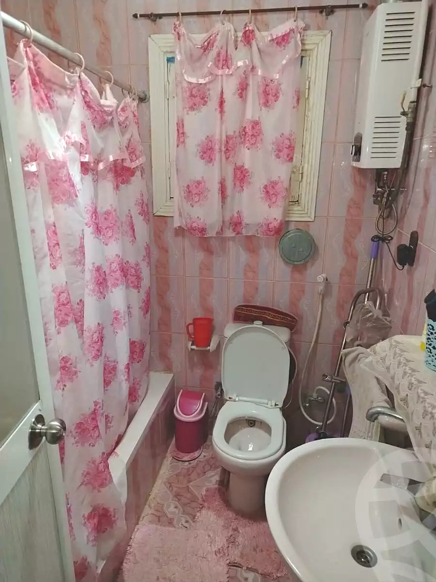 https://aqarmap.com.eg/en/listing/7024603-for-sale-cairo-helwan-hadayek-helwan