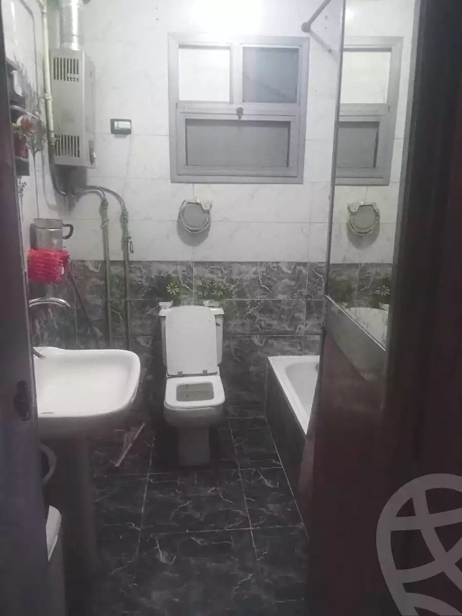https://aqarmap.com.eg/ar/listing/7024887-for-sale-cairo-helwan-mnshy-yn-hlwn-rael-st