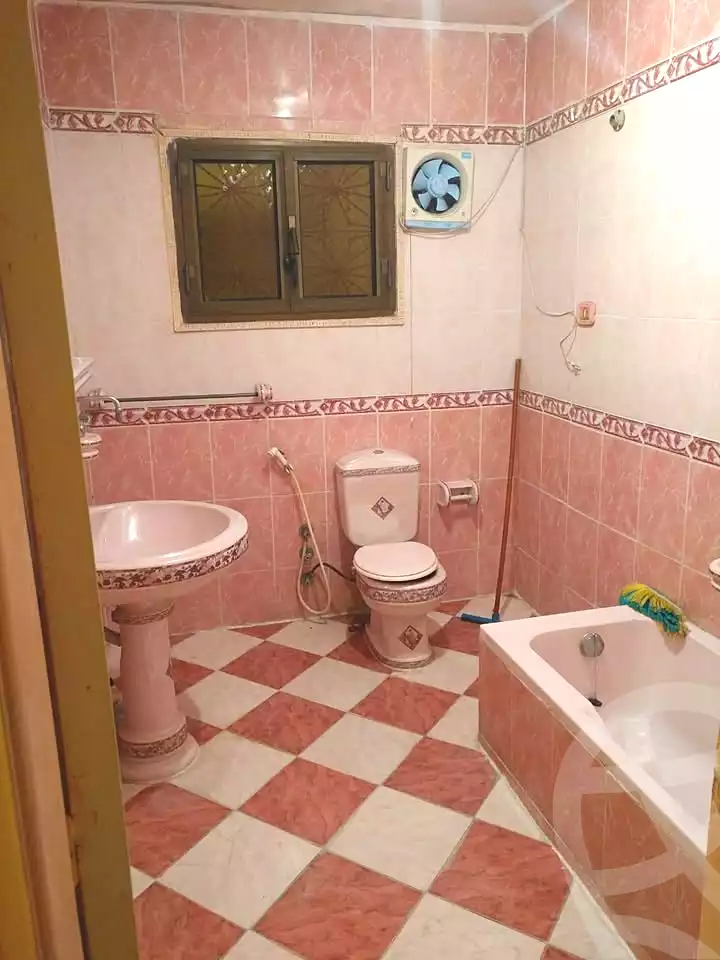 https://aqarmap.com.eg/ar/listing/7024920-for-rent-alexandria-sydy-bshr-sydy-bshr-bhry-shr-mhmwd-l-yswy