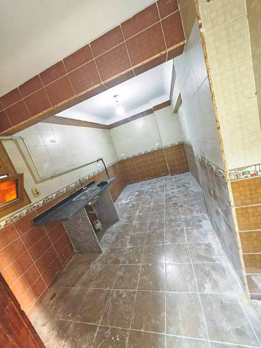 https://aqarmap.com.eg/en/listing/7024958-for-sale-cairo-helwan-helwan-el-sharkeya-thabit-basha-st