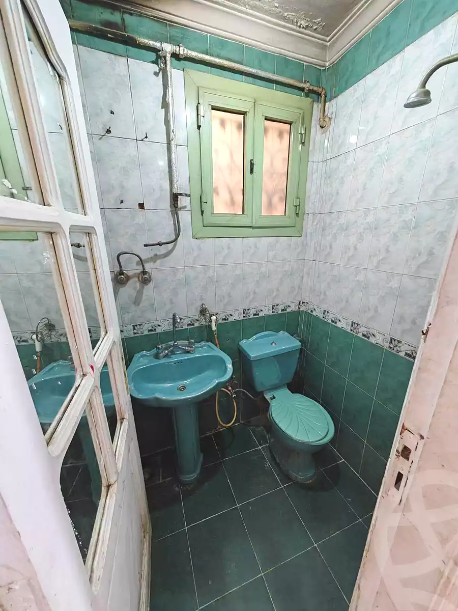 https://aqarmap.com.eg/ar/listing/7025013-for-sale-cairo-helwan-helwan-el-sharkeya-khesro-basha-st