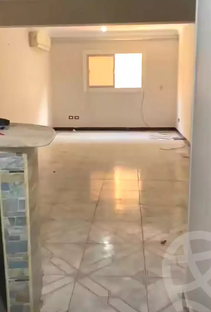 https://aqarmap.com.eg/ar/listing/7025238-for-sale-cairo-ain-shams-ain-shams-el-sharkia-el-zahraa-st