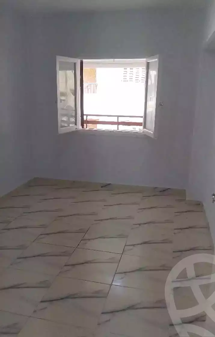 https://aqarmap.com.eg/en/listing/7025263-for-sale-alexandria-al-agamy-el-hanouvel-al-haded-we-al-soulb-st