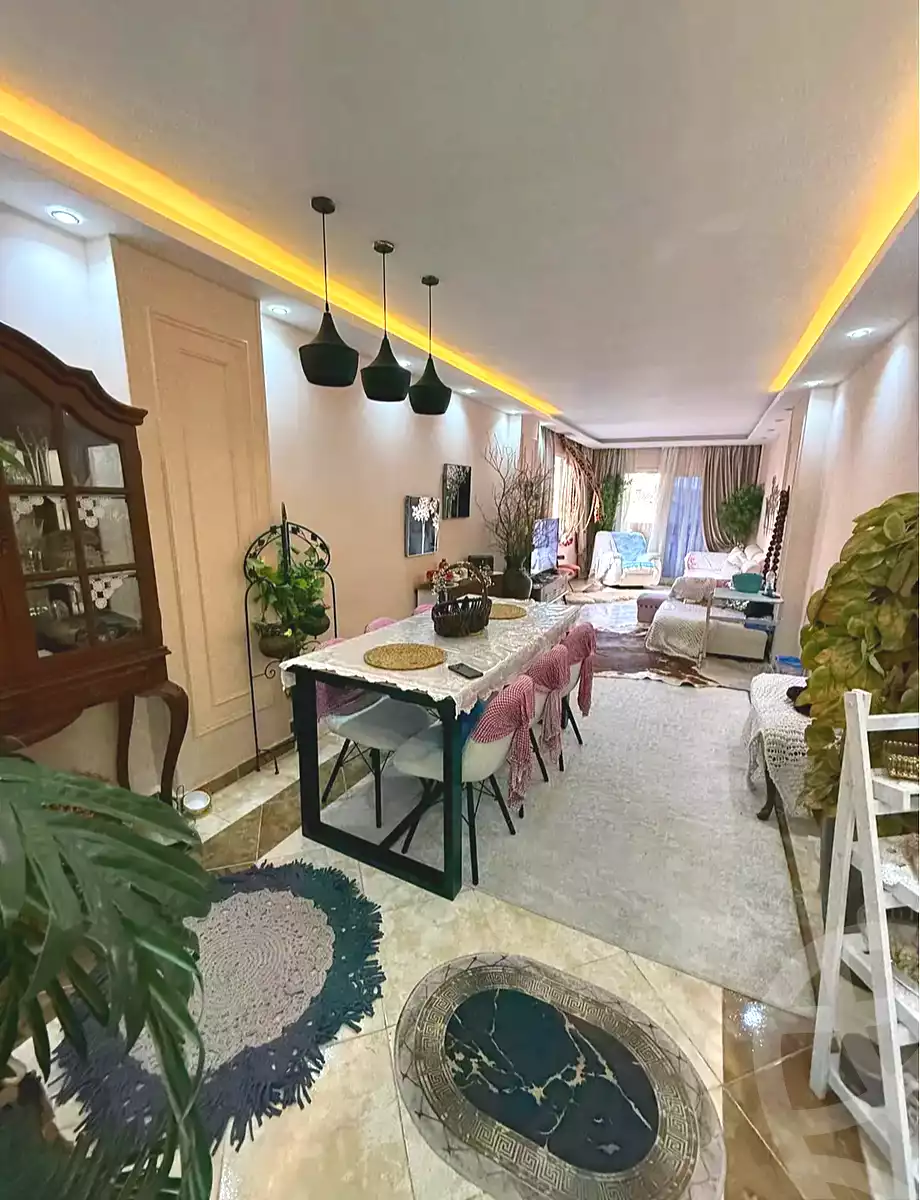 https://aqarmap.com.eg/en/listing/7025415-for-sale-alexandria-el-mandara