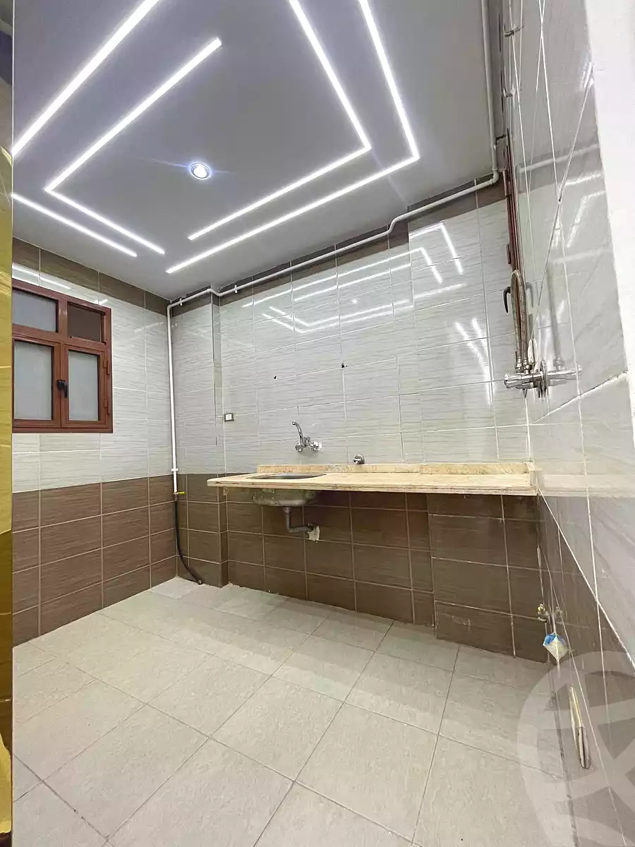 https://aqarmap.com.eg/en/listing/7025430-for-sale-alexandria-lsywf-el-falki