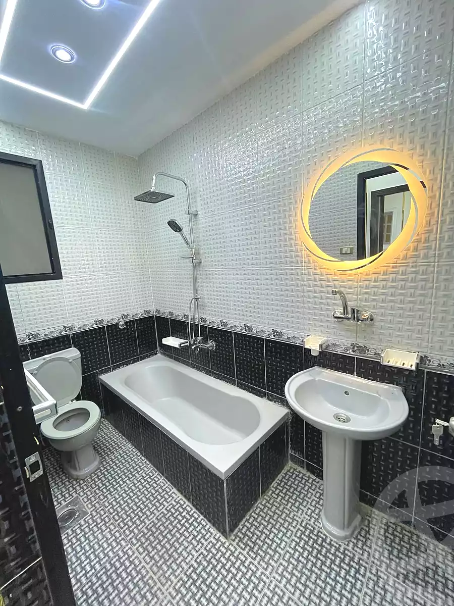 https://aqarmap.com.eg/en/listing/7025430-for-sale-alexandria-lsywf-el-falki