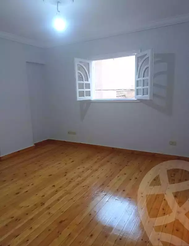 https://aqarmap.com.eg/ar/listing/7025537-for-sale-alexandria-camp-cesar
